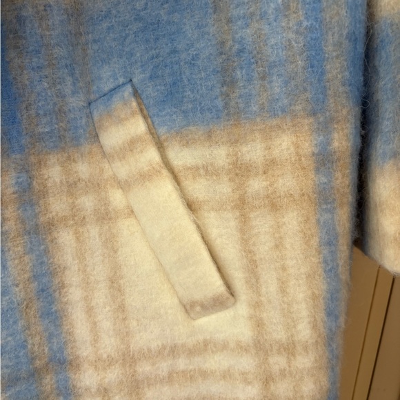 NWT- Cinq à Sept 'Lita' Wool-Blend Fringe-Trim Plaid Coat, Glacier Blue - Medium - Picture 5 of 9